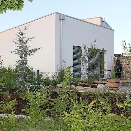 Apartmany Hluboka Nad Vltavou S Vyhledem Na Zamek מראה חיצוני תמונה